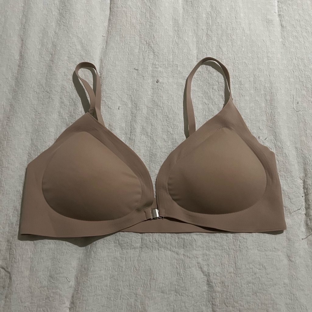Lightly Padded Front Clasp Bra Wireless Brand New